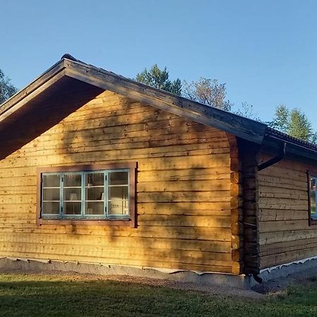 Appartement Vackert Belaegen Laegenhet I Gesunda à Solleron Extérieur photo