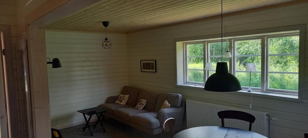 Appartement Vackert Belaegen Laegenhet I Gesunda à Solleron Extérieur photo